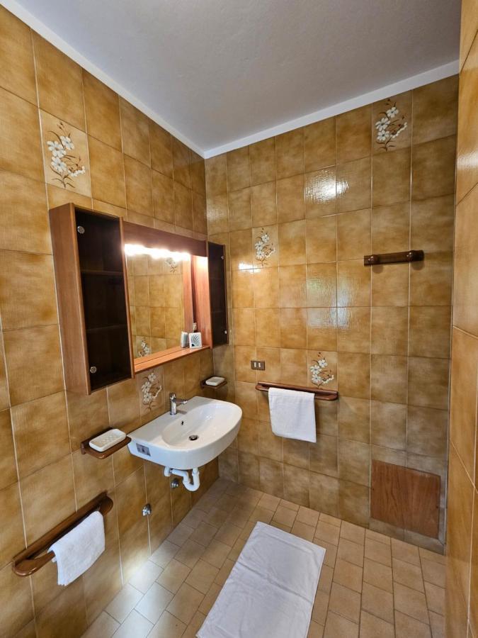Casa Ronci - Centro Storico - Palacongressi Rimini Buitenkant foto